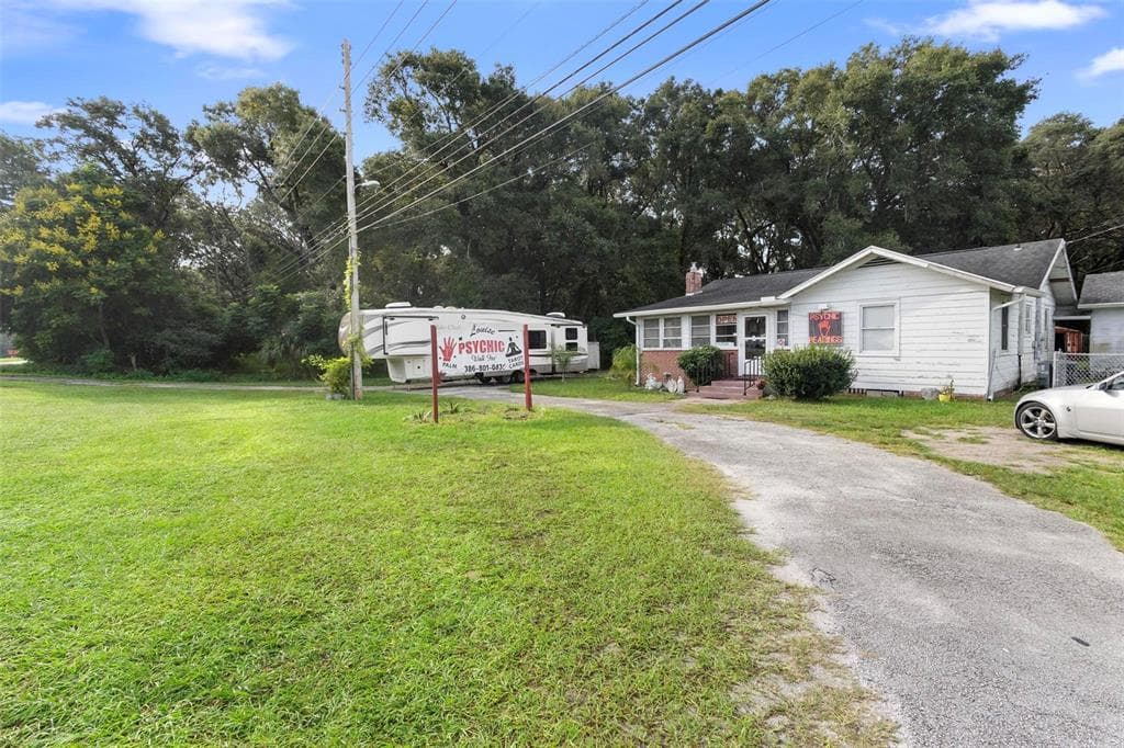 2480 N WOODLAND BOULEVARD, DELAND, FL 32720 — zdjęcie 2