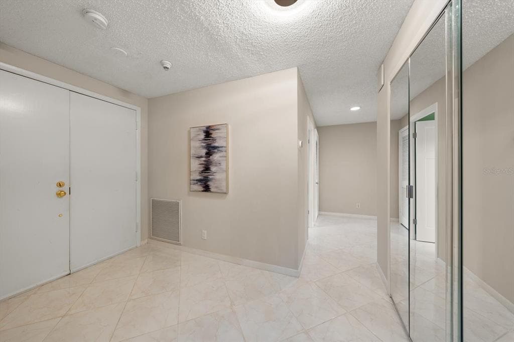 6 BELLEVIEW BOULEVARD # 105, BELLEAIR, FL 33756 — zdjęcie 4