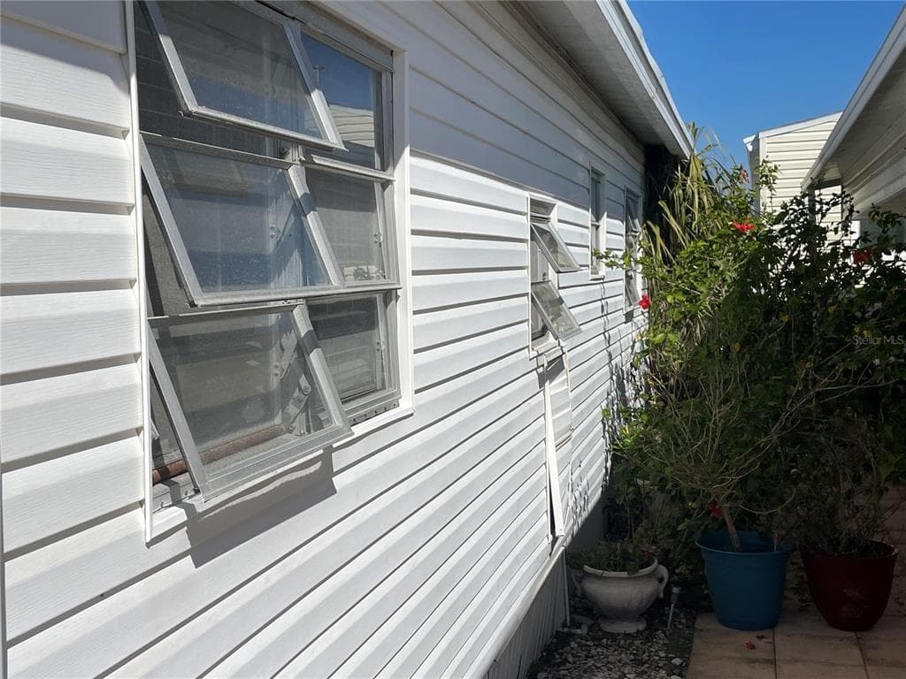 3710 GULF OF MEXICO DRIVE # D19, LONGBOAT KEY, FL 34228 — zdjęcie 3