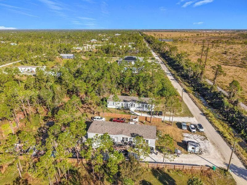 8325 STRASSE BOULEVARD, PUNTA GORDA, FL 33982 — zdjęcie 4