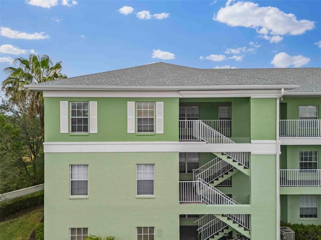 2121 HERON LAKE DRIVE # 301, PUNTA GORDA, FL 33983