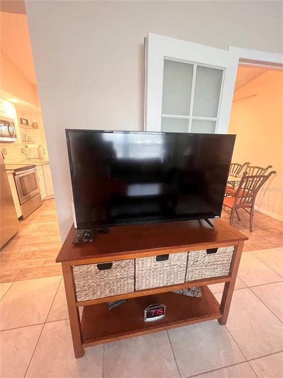 20362 EMERALD AVENUE, PORT CHARLOTTE, FL 33952 — zdjęcie 5