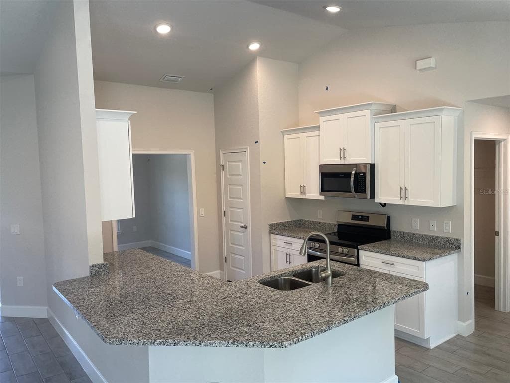 17433 EDGEWATER DRIVE, PORT CHARLOTTE, FL 33948 — zdjęcie 2