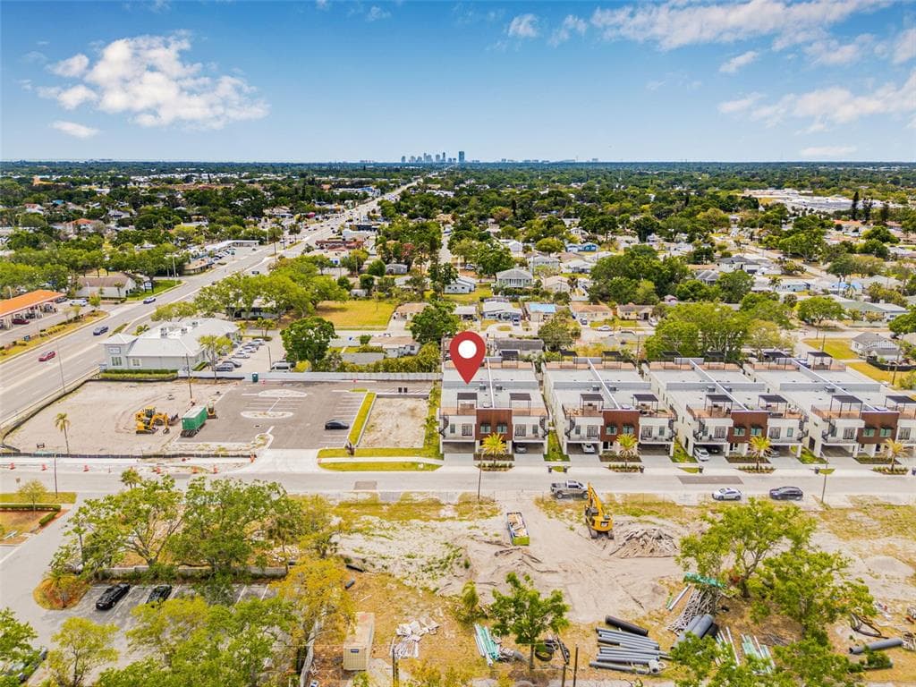 460 87TH AVENUE NORTH, ST PETERSBURG, FL 33702 — zdjęcie 4