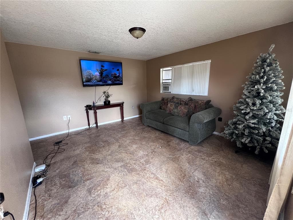 589 DUNCAN CIRCLE E, AUBURNDALE, FL 33823 — zdjęcie 3