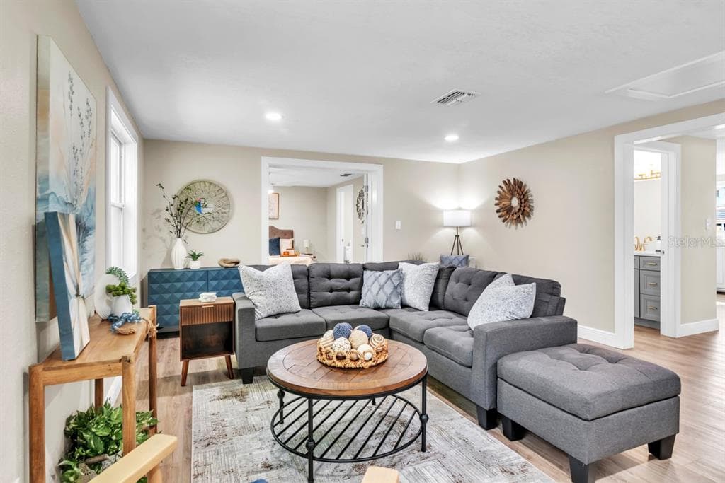 11416 PINE FOREST DRIVE, NEW PORT RICHEY, FL 34654 — zdjęcie 4