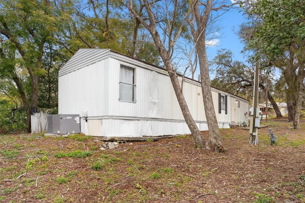 2109 HIALEAH AVENUE, LEESBURG, FL 34748 — zdjęcie 2