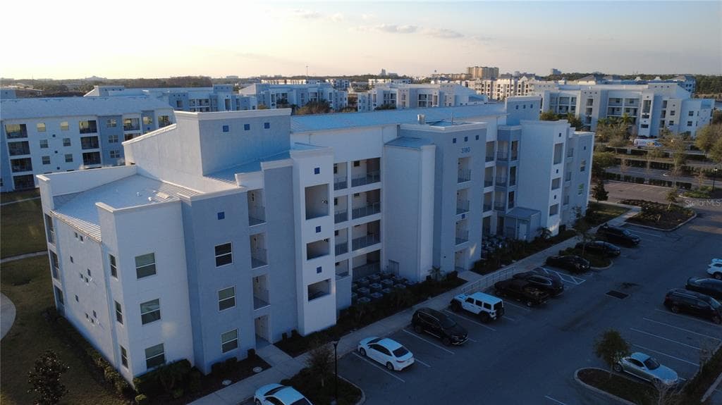 3180 PARADOX CIRCLE # 102, KISSIMMEE, FL 34746