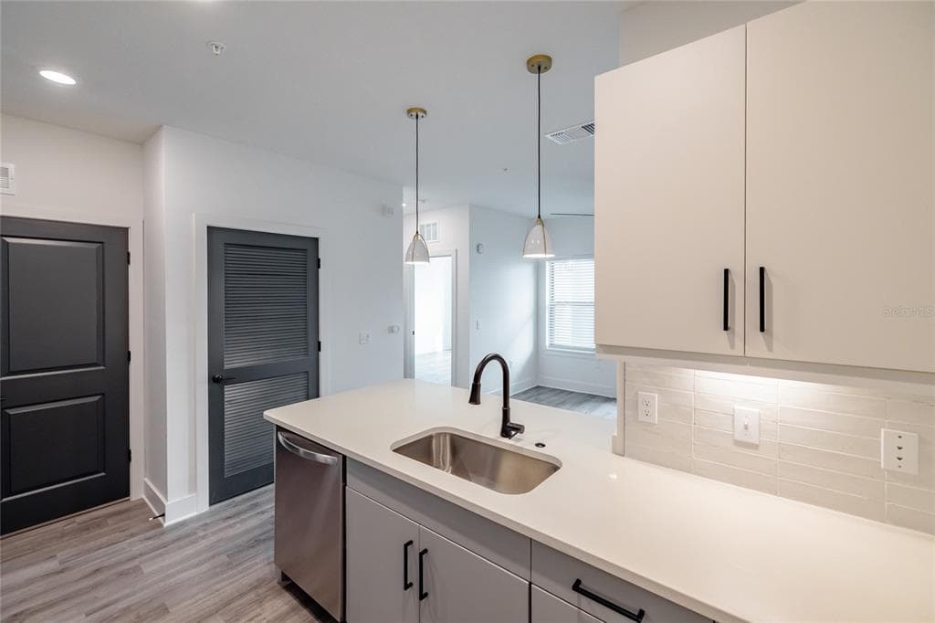 1420 LAKEFRONT DRIVE # 4305, SARASOTA, FL 34240 — zdjęcie 4