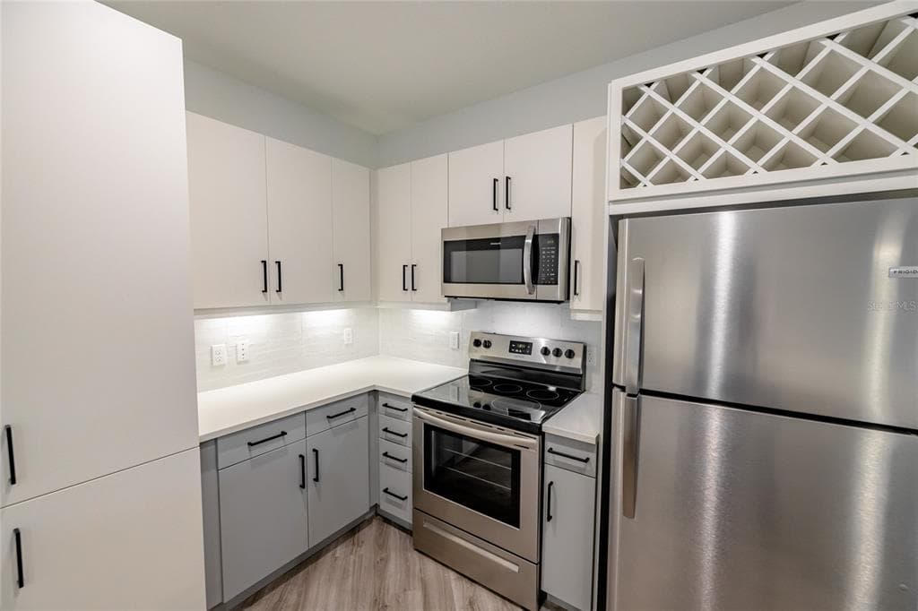 1420 LAKEFRONT DRIVE # 7208, SARASOTA, FL 34240 — zdjęcie 5