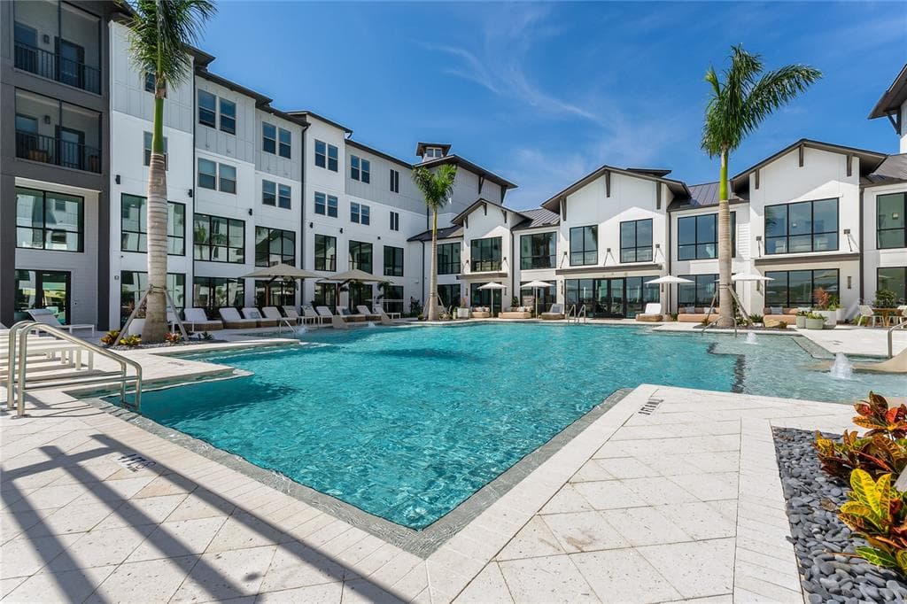 1420 LAKEFRONT DRIVE # 6413, SARASOTA, FL 34240
