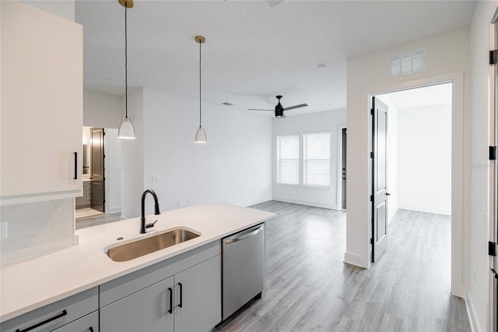 1420 LAKEFRONT DRIVE # 3105, SARASOTA, FL 34240 — zdjęcie 5