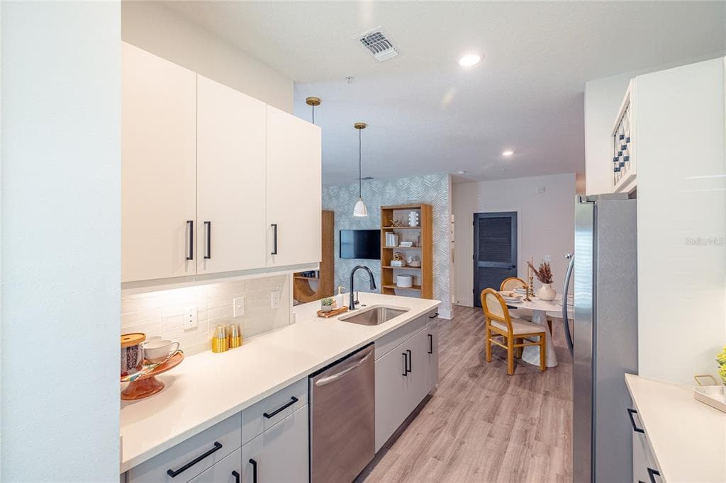 1420 LAKEFRONT DRIVE # 1208, SARASOTA, FL 34240 — zdjęcie 3