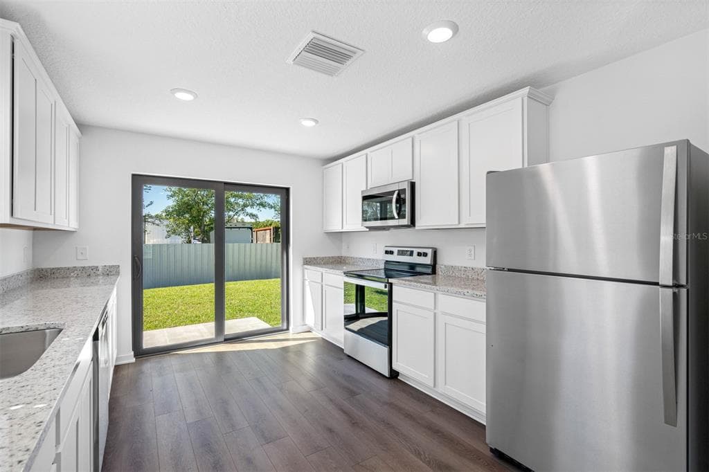 29603 FEDORA CIRCLE, BROOKSVILLE, FL 34602 — zdjęcie 3