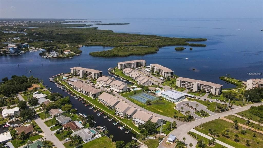 8222 BRENT STREET, PORT RICHEY, FL 34668 — zdjęcie 3