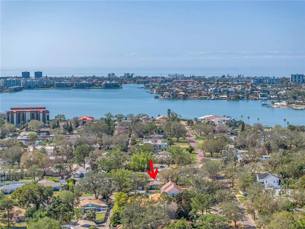 540 VILLAGRANDE AVENUE S, ST PETERSBURG, FL 33707 — zdjęcie 2