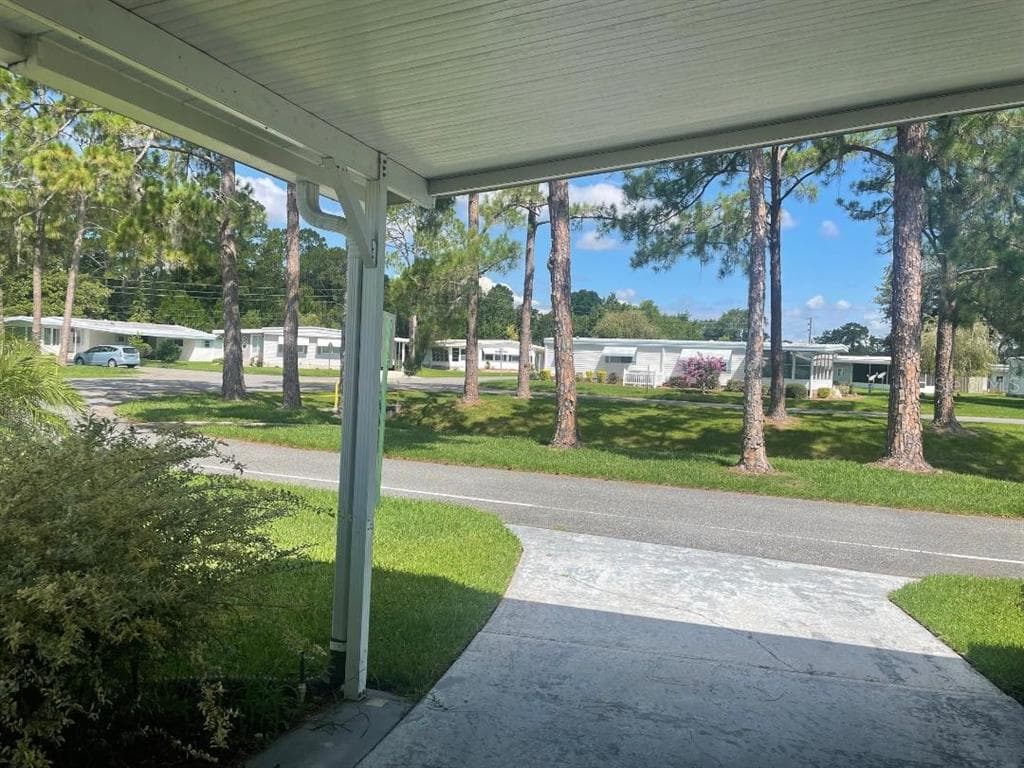 408 HAWTHORNE BOULEVARD, LEESBURG, FL 34748 — zdjęcie 4