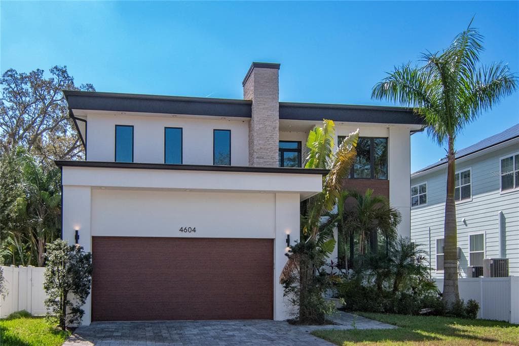 4604 W LOWELL AVENUE, TAMPA, FL 33629