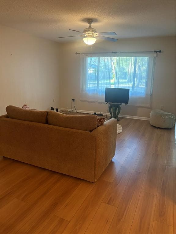 2765 COUNTRYSIDE BOULEVARD # 106, CLEARWATER, FL 33761 — zdjęcie 2
