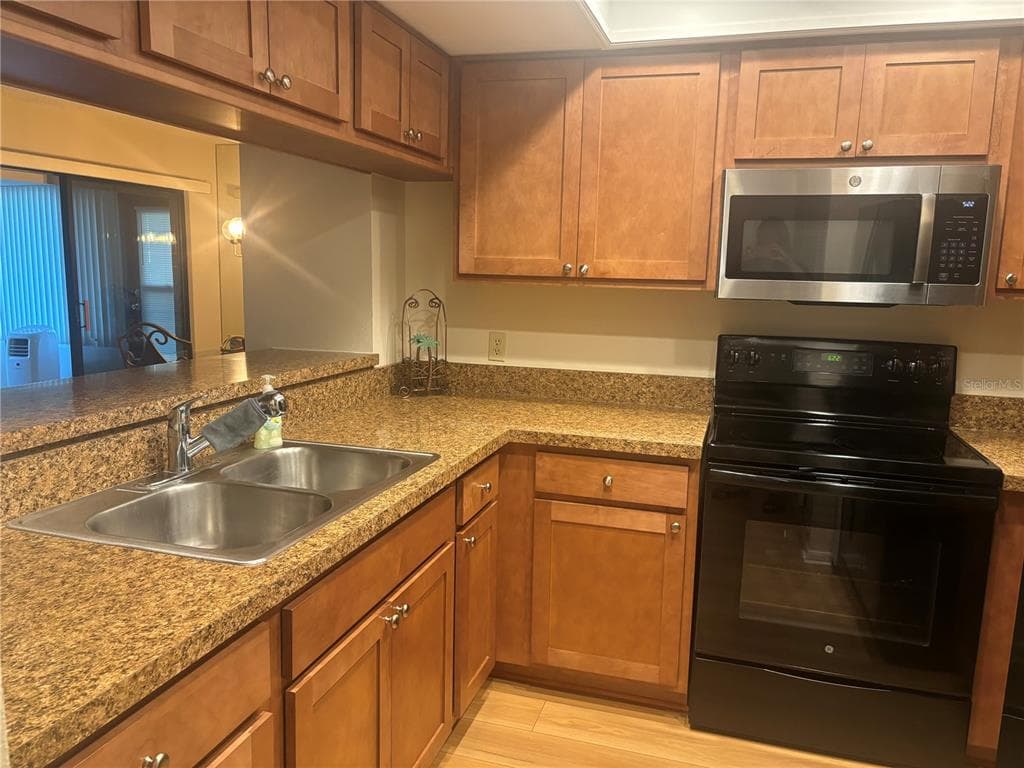 2765 COUNTRYSIDE BOULEVARD # 106, CLEARWATER, FL 33761 — zdjęcie 4