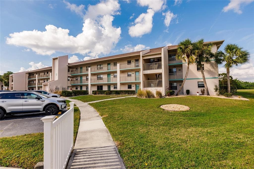 175 KINGS HIGHWAY # 538, PUNTA GORDA, FL 33983 — zdjęcie 3