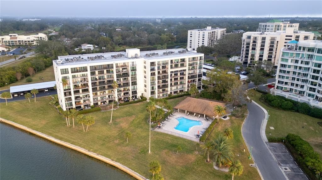 100 OAKMONT LANE # 605, BELLEAIR, FL 33756 — zdjęcie 2