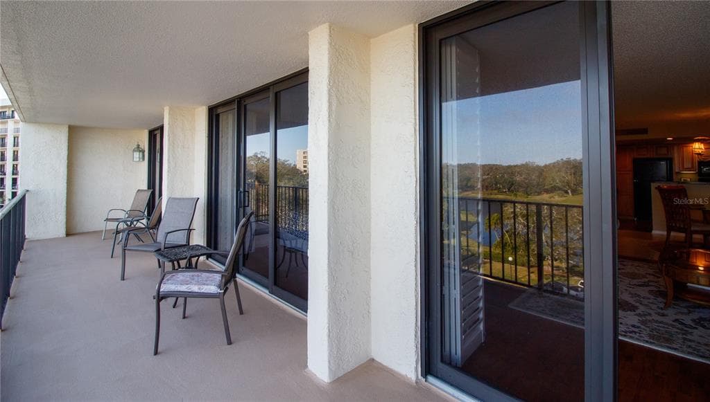 100 OAKMONT LANE # 605, BELLEAIR, FL 33756 — zdjęcie 3