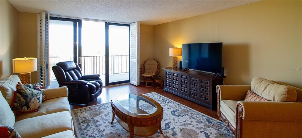 100 OAKMONT LANE # 605, BELLEAIR, FL 33756 — zdjęcie 4