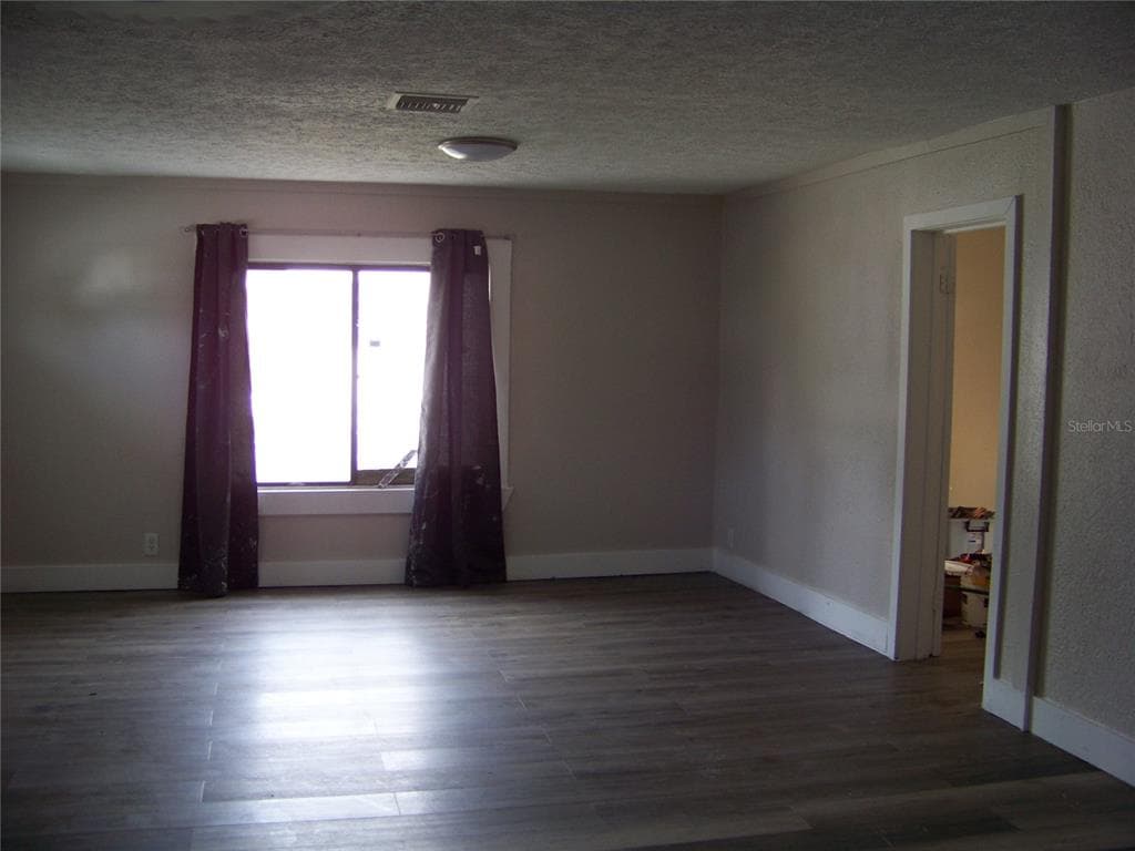 1554 TILLEY AVENUE, CLEARWATER, FL 33756 — zdjęcie 5