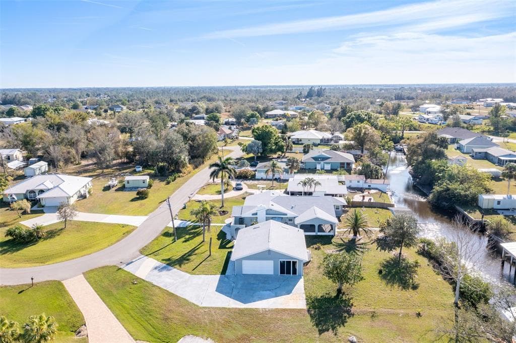 541 RIDGECREST DRIVE, PUNTA GORDA, FL 33982 — zdjęcie 5