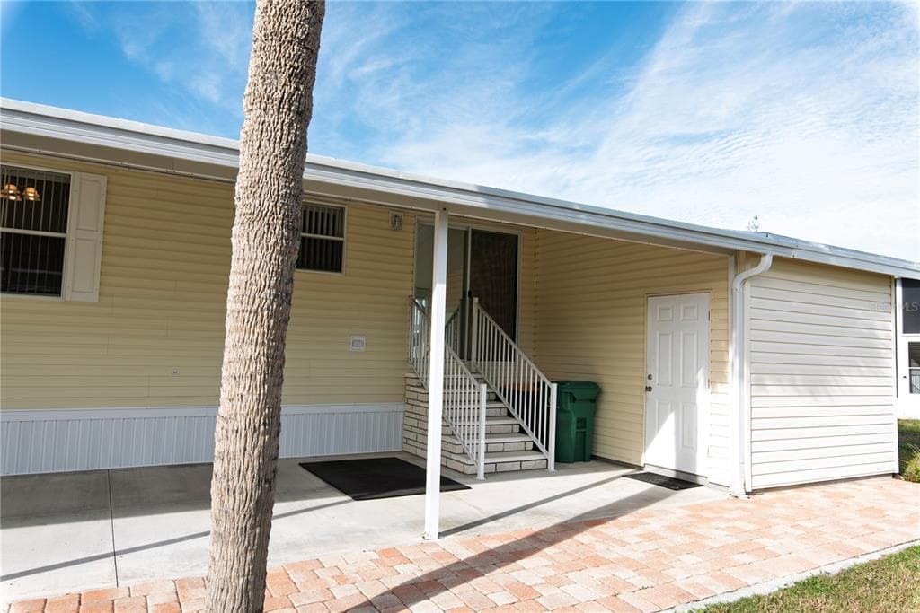 33 AMSTERDAM AVENUE, PUNTA GORDA, FL 33950 — zdjęcie 2