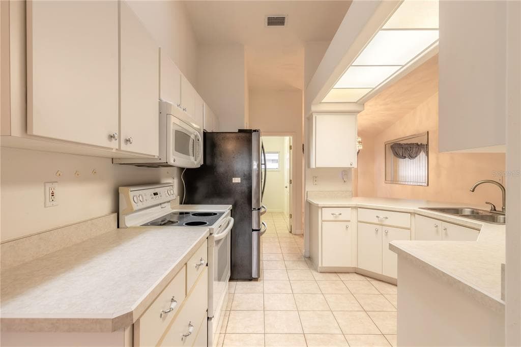 2626 TURNBULL ESTATES DRIVE, NEW SMYRNA BEACH, FL 32168 — zdjęcie 5