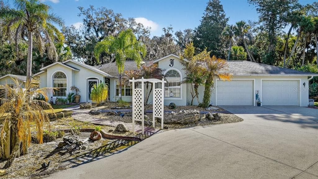 2576 SHILO GLYNN LANE, NEW SMYRNA BEACH, FL 32168