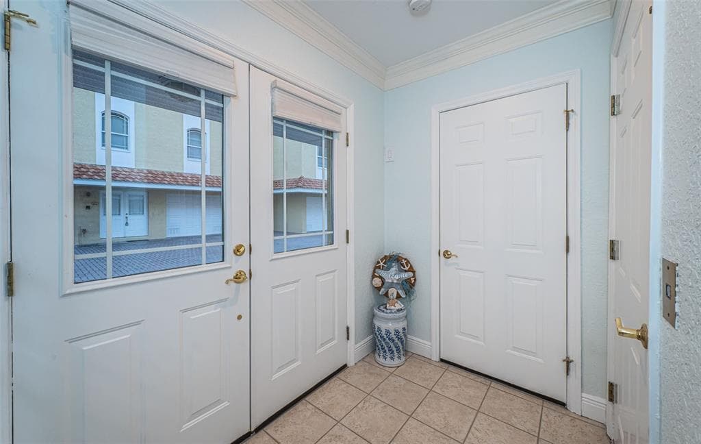 11595 GULF BOULEVARD # 6, TREASURE ISLAND, FL 33706 — zdjęcie 5