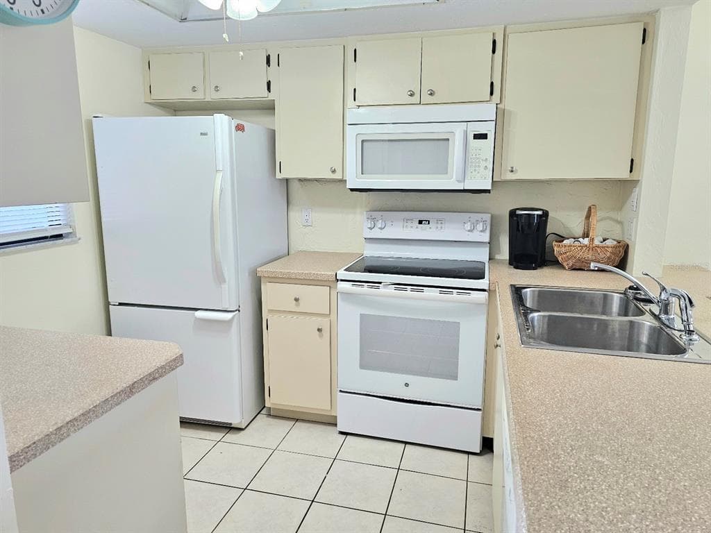 25225 RAMPART BOULEVARD # 1404, PUNTA GORDA, FL 33983 — zdjęcie 3