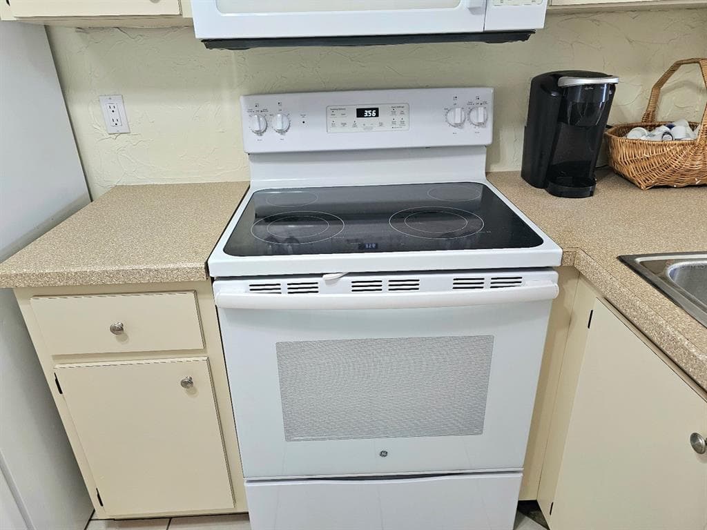 25225 RAMPART BOULEVARD # 1404, PUNTA GORDA, FL 33983 — zdjęcie 5