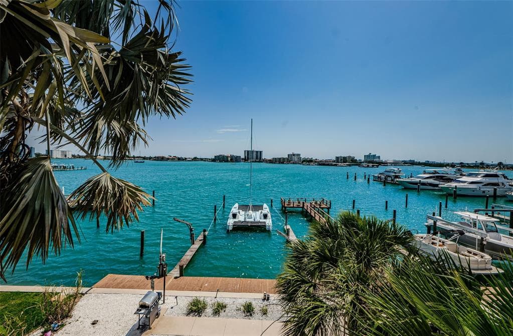 479 E SHORE DR # 8, CLEARWATER, FL 33767 — zdjęcie 2