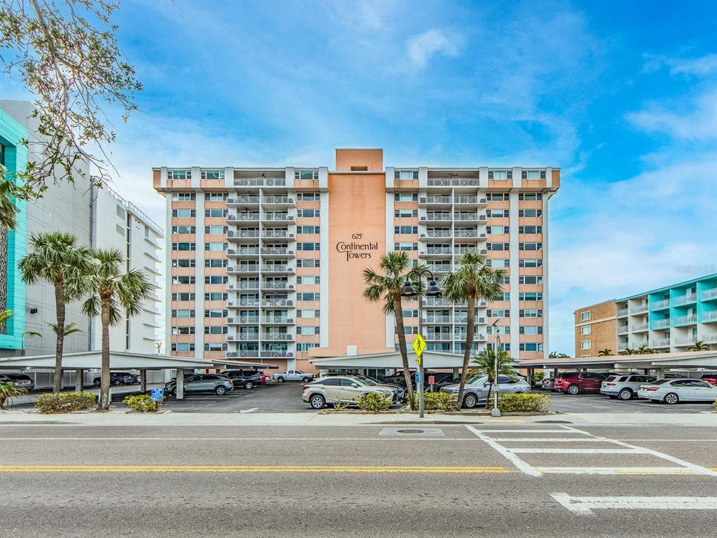 675 S GULFVIEW BOULEVARD # 902, CLEARWATER BEACH, FL 33767