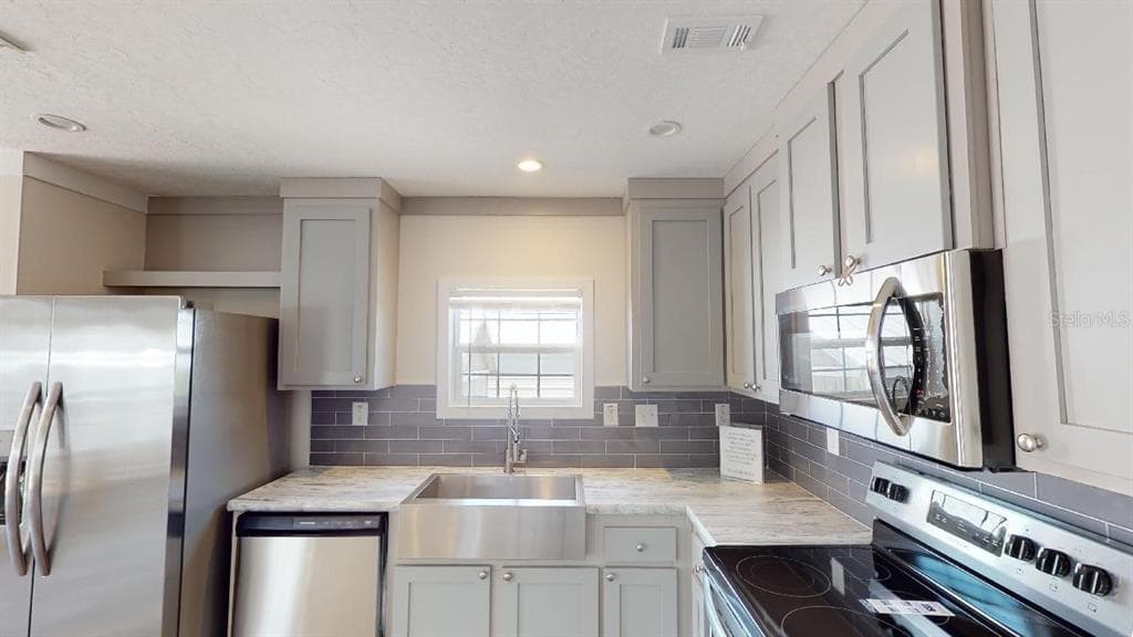 1556 BLUE HERON DRIVE, ENGLEWOOD, FL 34224 — zdjęcie 3
