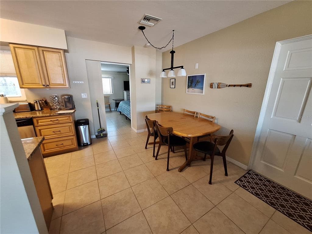 1541 CREST DRIVE, ENGLEWOOD, FL 34223 — zdjęcie 4