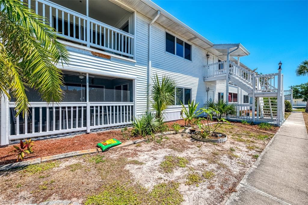 200 ROTONDA BOULEVARD W # A2, ROTONDA WEST, FL 33947 — zdjęcie 2