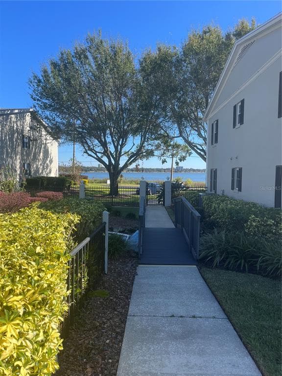 689 LAKE HOWARD DRIVE NW # 1E, WINTER HAVEN, FL 33880 — zdjęcie 3