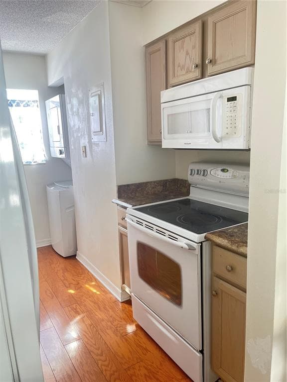 689 LAKE HOWARD DRIVE NW # 1E, WINTER HAVEN, FL 33880 — zdjęcie 5