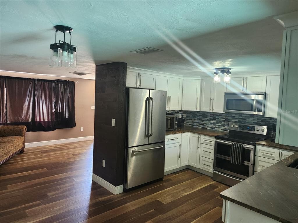 8501 HUNTING SADDLE DRIVE, HUDSON, FL 34667 — zdjęcie 4