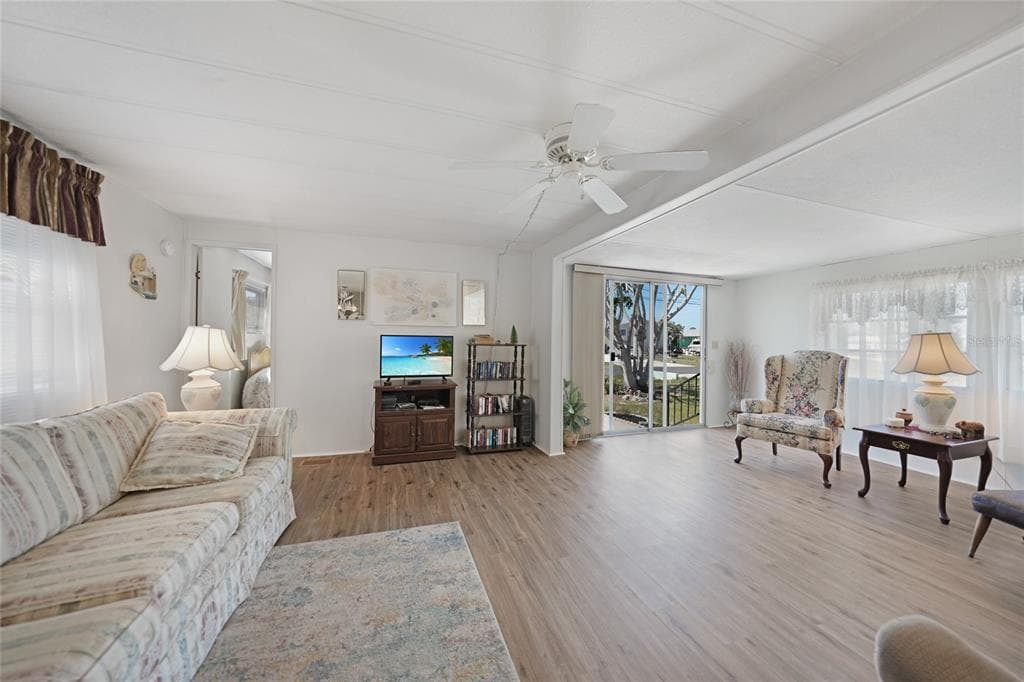 1407 SEAGULL DRIVE, ENGLEWOOD, FL 34224 — zdjęcie 4