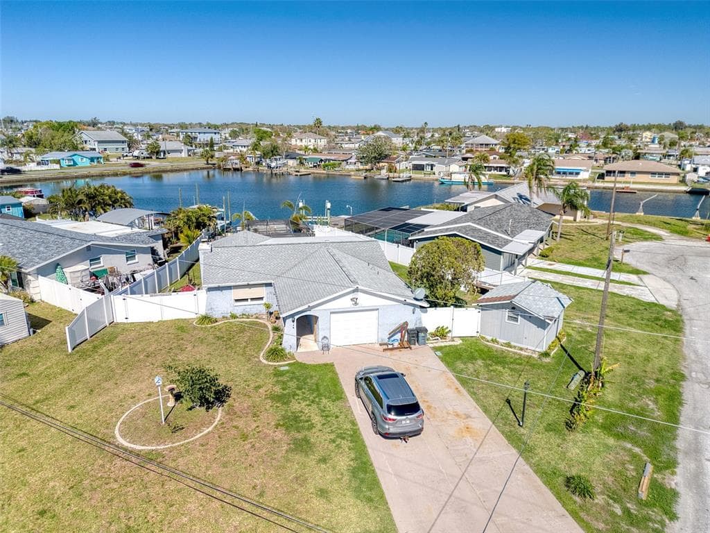 13630 LAGOON DRIVE, HUDSON, FL 34667 — zdjęcie 2