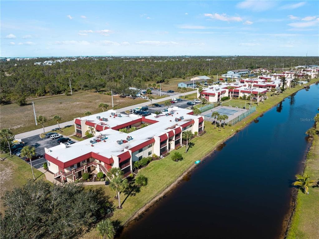 66 BOUNDARY BOULEVARD # 275, ROTONDA WEST, FL 33947 — zdjęcie 3