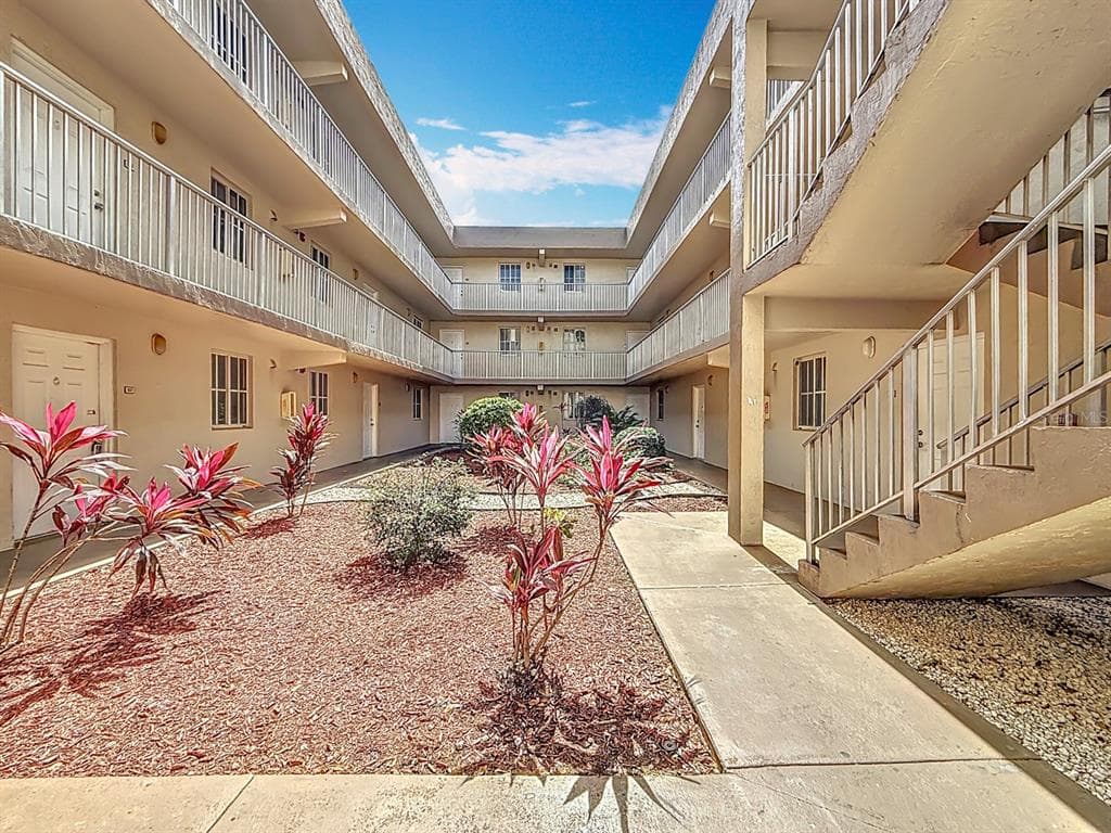 6065 NW 186TH STREET # 312, HIALEAH, FL 33015