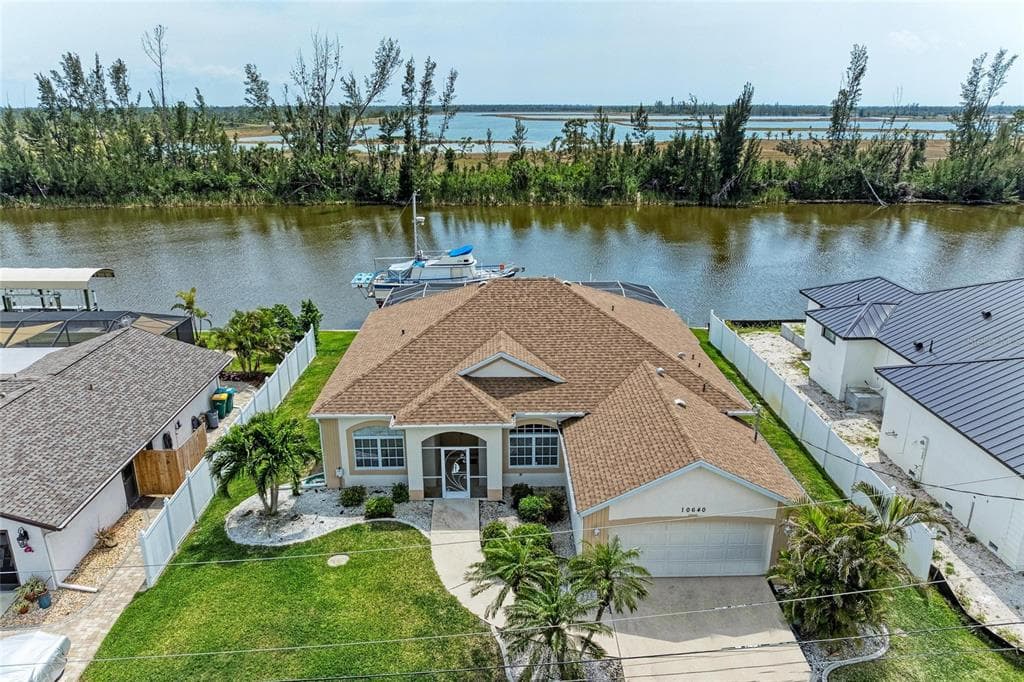 10640 AYEAR ROAD, PORT CHARLOTTE, FL 33981