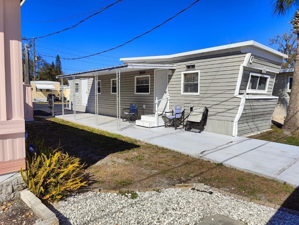 5649 OAK RIDGE AVENUE, NEW PORT RICHEY, FL 34652